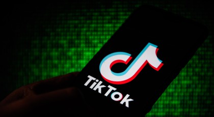tiktok koyu tema android de nasil yapilir